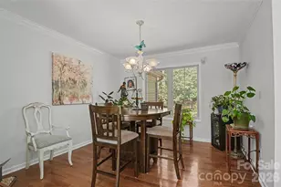 35 Tall Pines Rd, Hendersonville, NC 28739 - Photo 9