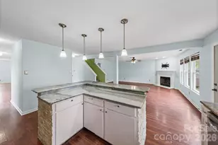2902 Royal Fern Ln, Charlotte, NC 28215 - Photo 15