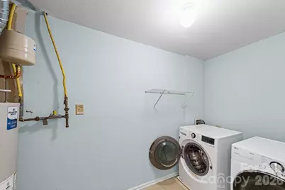 2902 Royal Fern Lane, Charlotte, NC 28215 - Photo 29