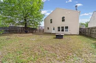 2902 Royal Fern Ln, Charlotte, NC 28215 - Photo 31