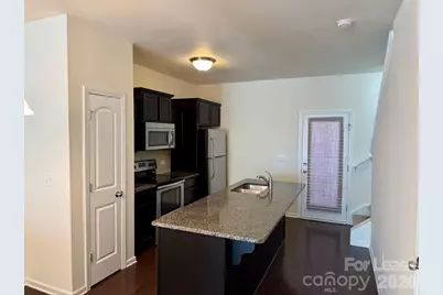 12716 Persimmon Tree Drive, Charlotte, NC 28273 - Photo 5