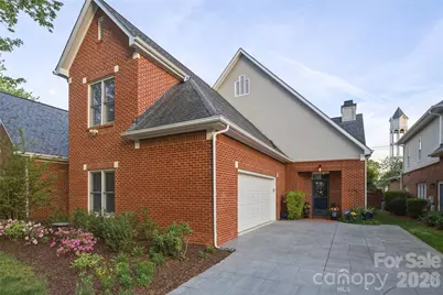 4118 Sharon Commons Lane, Charlotte, NC 28210 - Photo 3