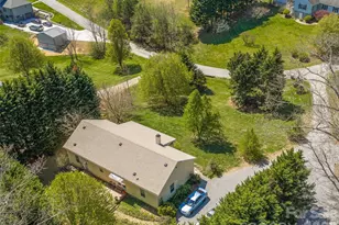 8 Jackson Cove Rd, Leicester, NC 28748 - Photo 17