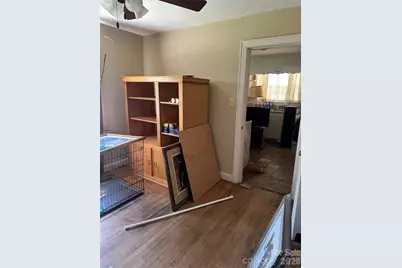 2760 19th Avenue NE, Hickory, NC 28601 - Photo 17