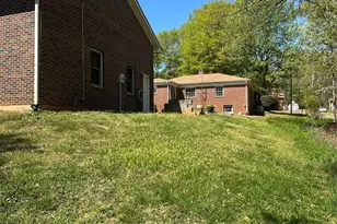 2760 19th Ave NE, Hickory, NC 28601 - Photo 25