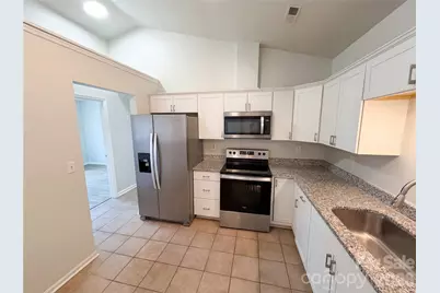 2324 Valleyview Drive, Charlotte, NC 28215 - Photo 5