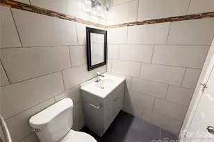 2324 Valleyview Dr, Charlotte, NC 28215 - Photo 13