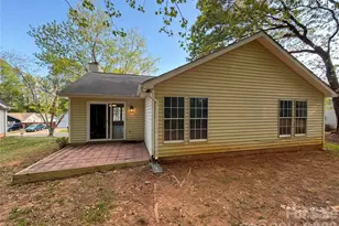 2324 Valleyview Dr, Charlotte, NC 28215 - Photo 17