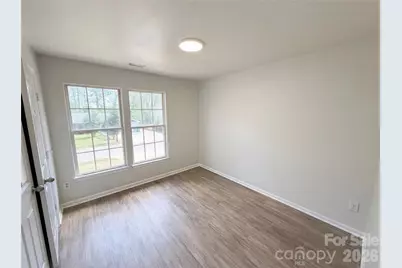 2324 Valleyview Drive, Charlotte, NC 28215 - Photo 11