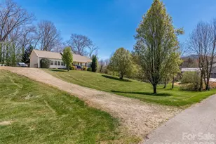 12 Jackson Cove Rd, Leicester, NC 28748 - Photo 5