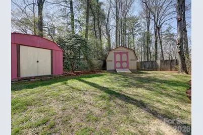 150 Westview Drive, Hendersonville, NC 28791 - Photo 29