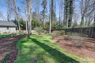 150 Westview Dr, Hendersonville, NC 28791 - Photo 27