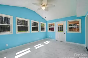 150 Westview Dr, Hendersonville, NC 28791 - Photo 11