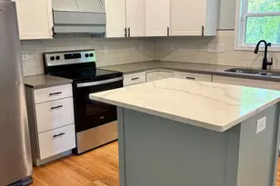 267 Jefferson Street E, York, SC 29745 - Photo 5