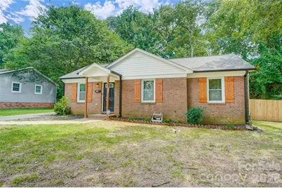 6608 Rosecran Drive, Charlotte, NC 28215 - Photo 3