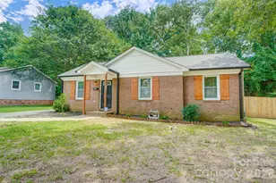 6608 Rosecran Dr, Charlotte, NC 28215 - Photo 3