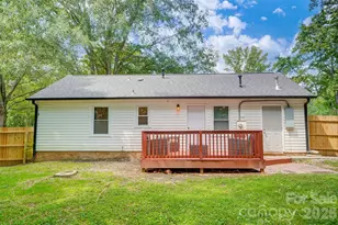 6608 Rosecran Dr, Charlotte, NC 28215 - Photo 13