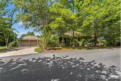 27 Magnolia Drive, Nebo, NC 28761 - Photo 3