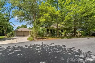 27 Magnolia Dr, Nebo, NC 28761 - Photo 3