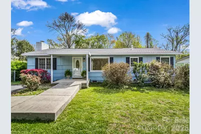 212 Vance Avenue, Black Mountain, NC 28711 - Photo 1