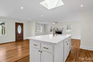 212 Vance Ave, Black Mountain, NC 28711 - Photo 11