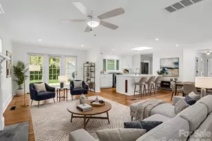 212 Vance Ave, Black Mountain, NC 28711 - Photo 5