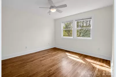 212 Vance Avenue, Black Mountain, NC 28711 - Photo 17