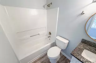 6628 Cool Water Ct, Charlotte, NC 28215 - Photo 15