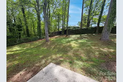 6628 Cool Water Court, Charlotte, NC 28215 - Photo 23