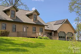 100 Forest Park Dr, Hendersonville, NC 28792 - Photo 1