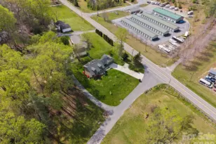 100 Forest Park Dr, Hendersonville, NC 28792 - Photo 35