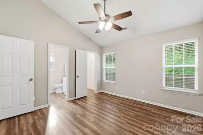 11026 Olde English Drive, Charlotte, NC 28216 - Photo 31