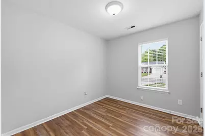 11026 Olde English Drive, Charlotte, NC 28216 - Photo 21