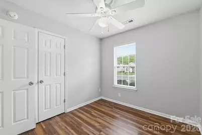 11026 Olde English Drive, Charlotte, NC 28216 - Photo 25