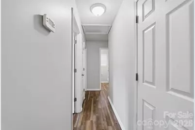 11026 Olde English Drive, Charlotte, NC 28216 - Photo 9