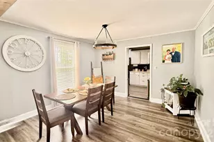 2925 Pine St, Claremont, NC 28610 - Photo 9