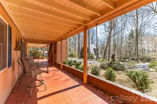 60 Pine View Rd, Newland, NC 28657 - Photo 33