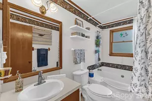 60 Pine View Rd, Newland, NC 28657 - Photo 19