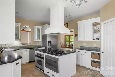 4639 Harbor View Terrace, Morganton, NC 28655 - Photo 5