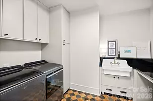 20107 Bascom Ridge Dr, Cornelius, NC 28031 - Photo 19