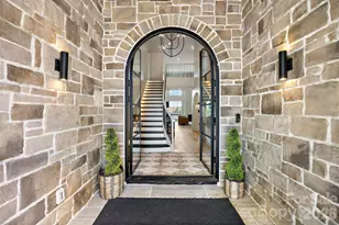 20107 Bascom Ridge Dr, Cornelius, NC 28031 - Photo 3