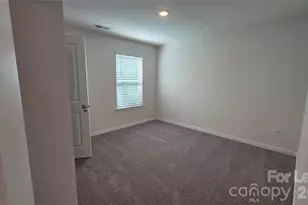 11305 Cardinal Crk Ave, Charlotte, NC 28215 - Photo 21