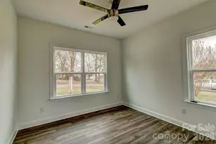 315A S Pink St, Cherryville, NC 28021 - Photo 5