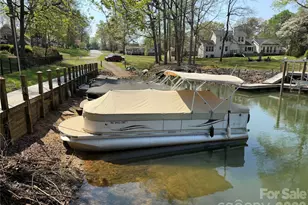 2036 Hickory Hills Dr, Denver, NC 28037 - Photo 5