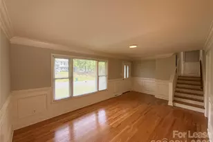 7124 Starvalley Dr, Charlotte, NC 28210 - Photo 3