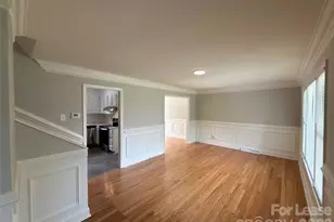 7124 Starvalley Dr, Charlotte, NC 28210 - Photo 3