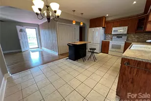 93 Laycock Rd, Hendersonville, NC 28792 - Photo 13