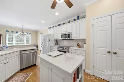 2909 Lakeshore Drive, Chester, SC 29706 - Photo 23