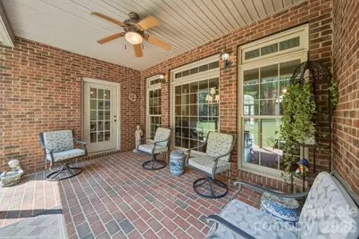 2909 Lakeshore Drive, Chester, SC 29706 - Photo 11