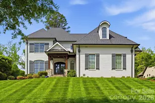 1605 Arborfield Commons Ct, Matthews, NC 28105 - Photo 1